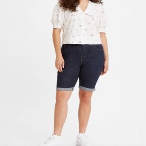 Levi's | Classic Bermuda Shorts